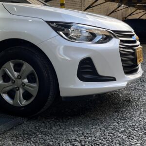 CHEVROLET ONIX LT MT 1.0CC 2023: imagen 5