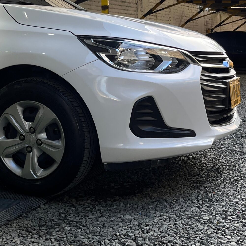 CHEVROLET ONIX LT MT 1.0CC 2023: imagen 5