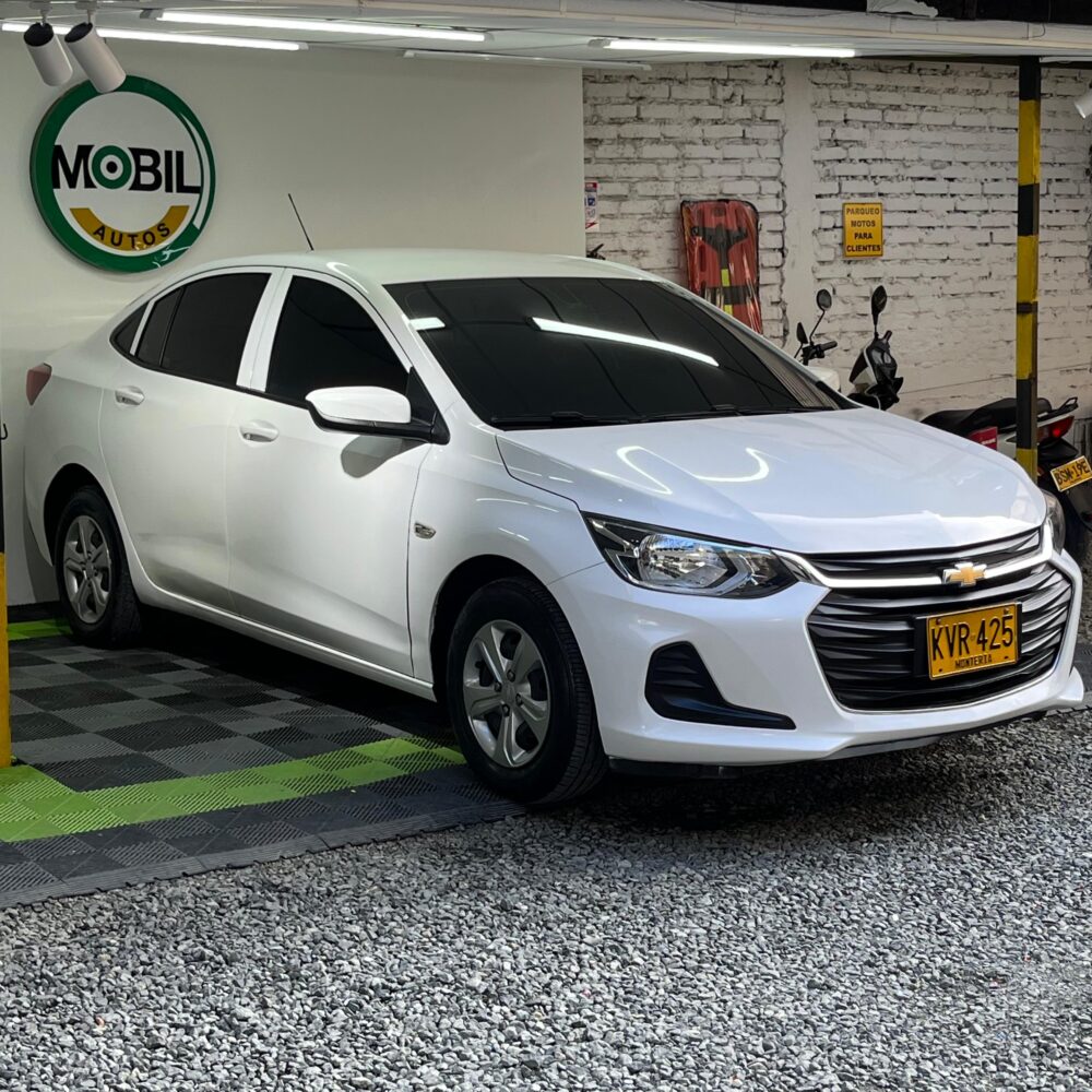 CHEVROLET ONIX LT MT 1.0CC 2023: imagen 3