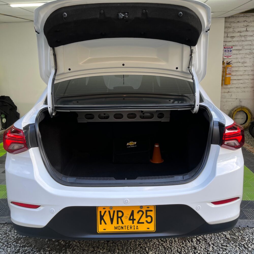 CHEVROLET ONIX LT MT 1.0CC 2023: imagen 19