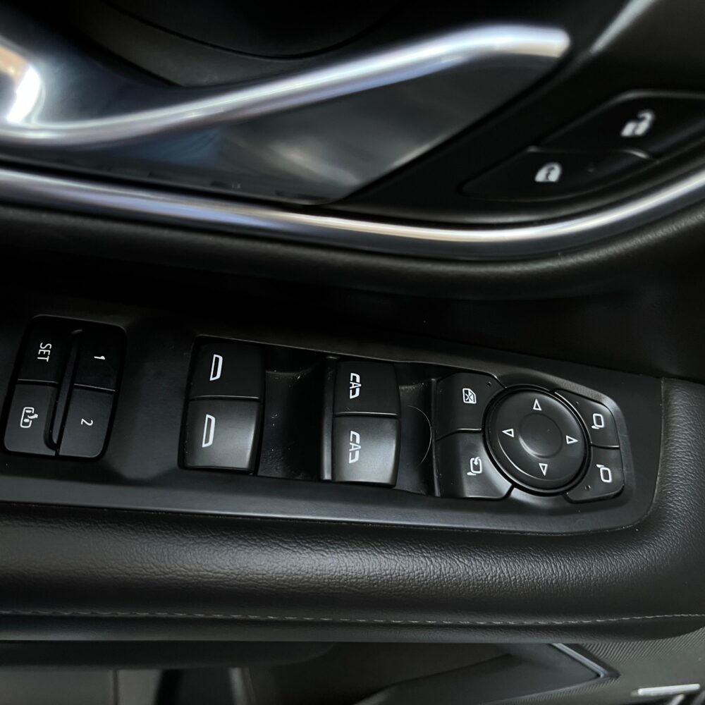CHEVROLET TAHOE Z71 TP 5.3CC 2021: imagen 9