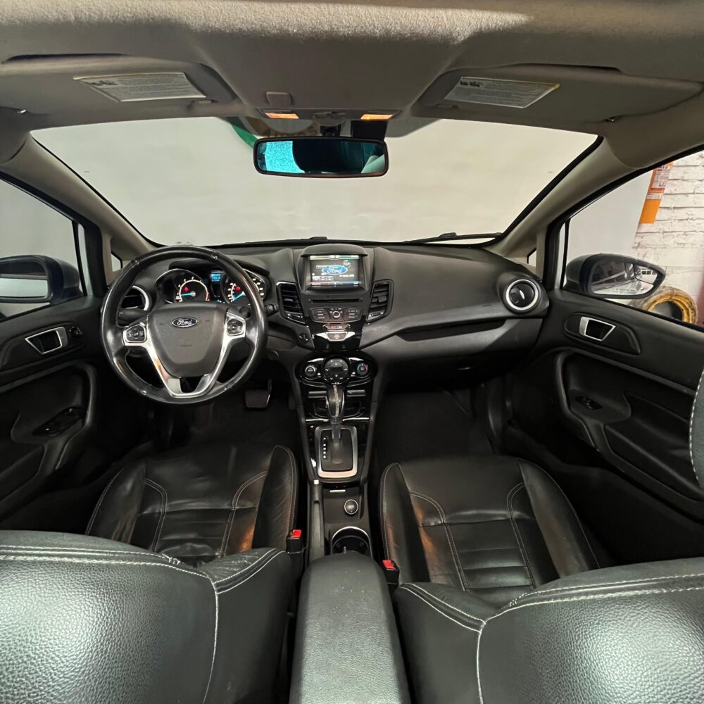 FORD FIESTA HATCHBACK TITANIUM TP 1.6CC 2015**: imagen 16