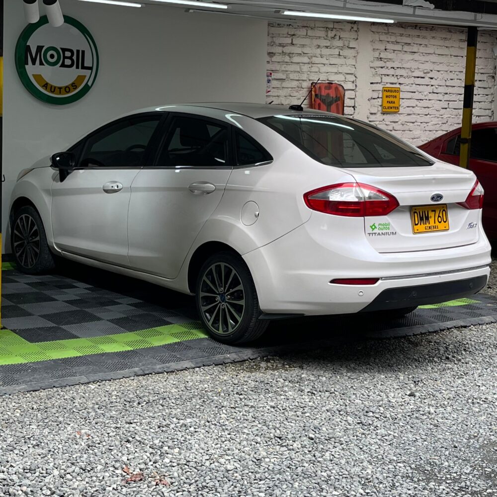 FORD FIESTA SPORTBACK TITANIUM TP 1.6CC 2017: imagen 9