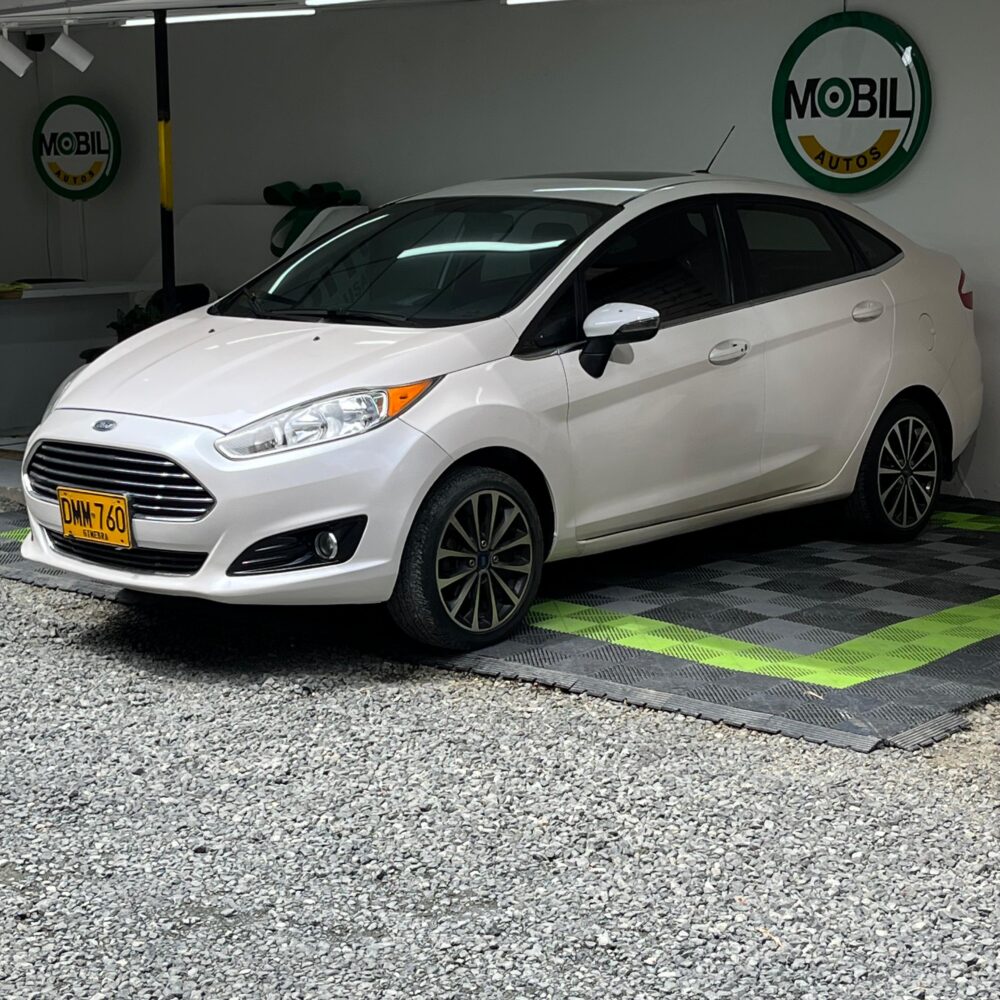 FORD FIESTA SPORTBACK TITANIUM TP 1.6CC 2017: imagen 1