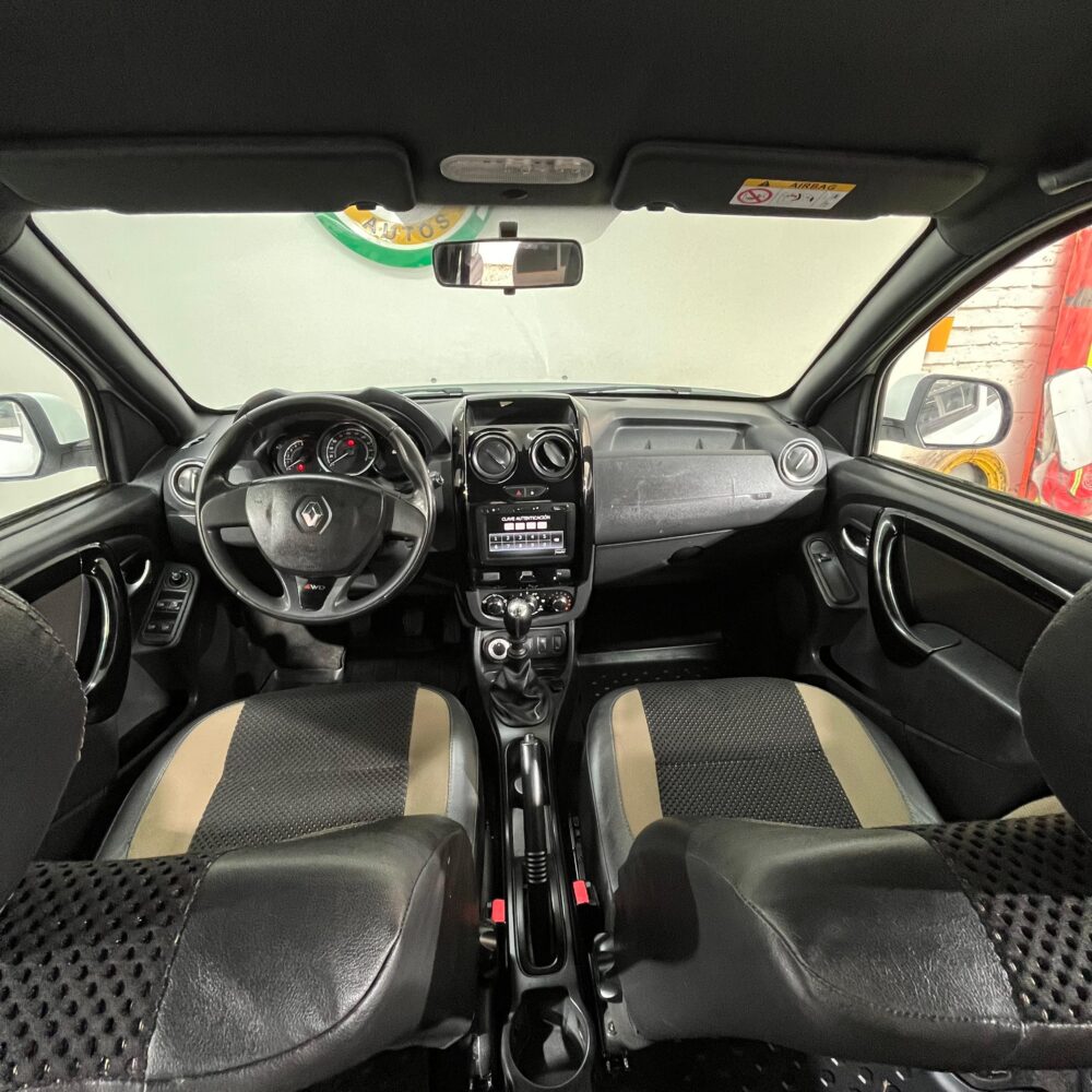 RENAULT DUSTER INTENS MT 2.0CC 4X4 2020: imagen 16