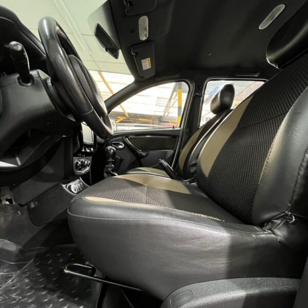 RENAULT DUSTER INTENS MT 2.0CC 4X4 2020: imagen 17