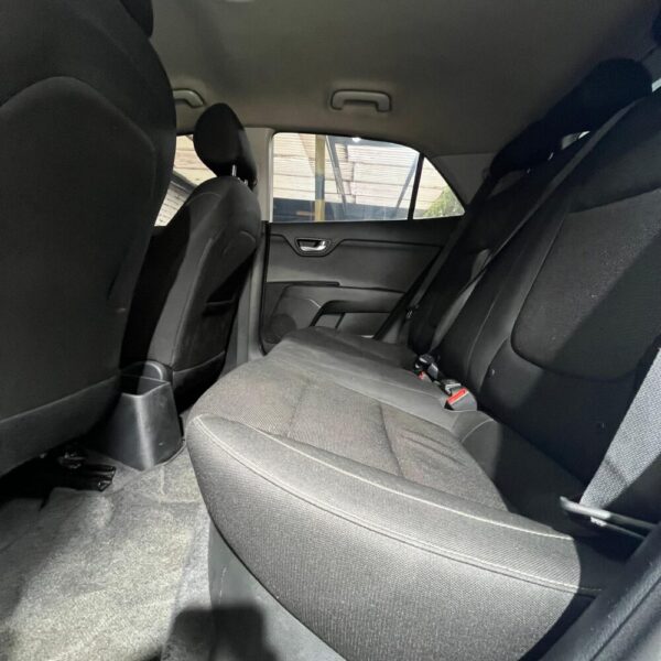 KIA RIO VIBRANT TP 1.4CC 2020** : imagen 18