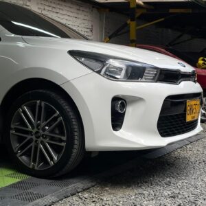 KIA RIO VIBRANT TP 1.4CC 2020** : imagen 5
