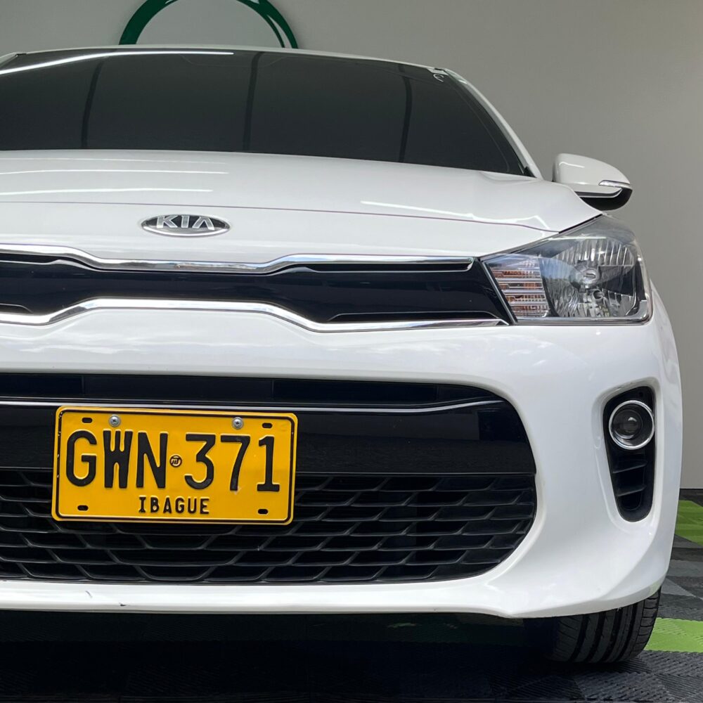 KIA RIO VIBRANT TP 1.4CC 2020** : imagen 6