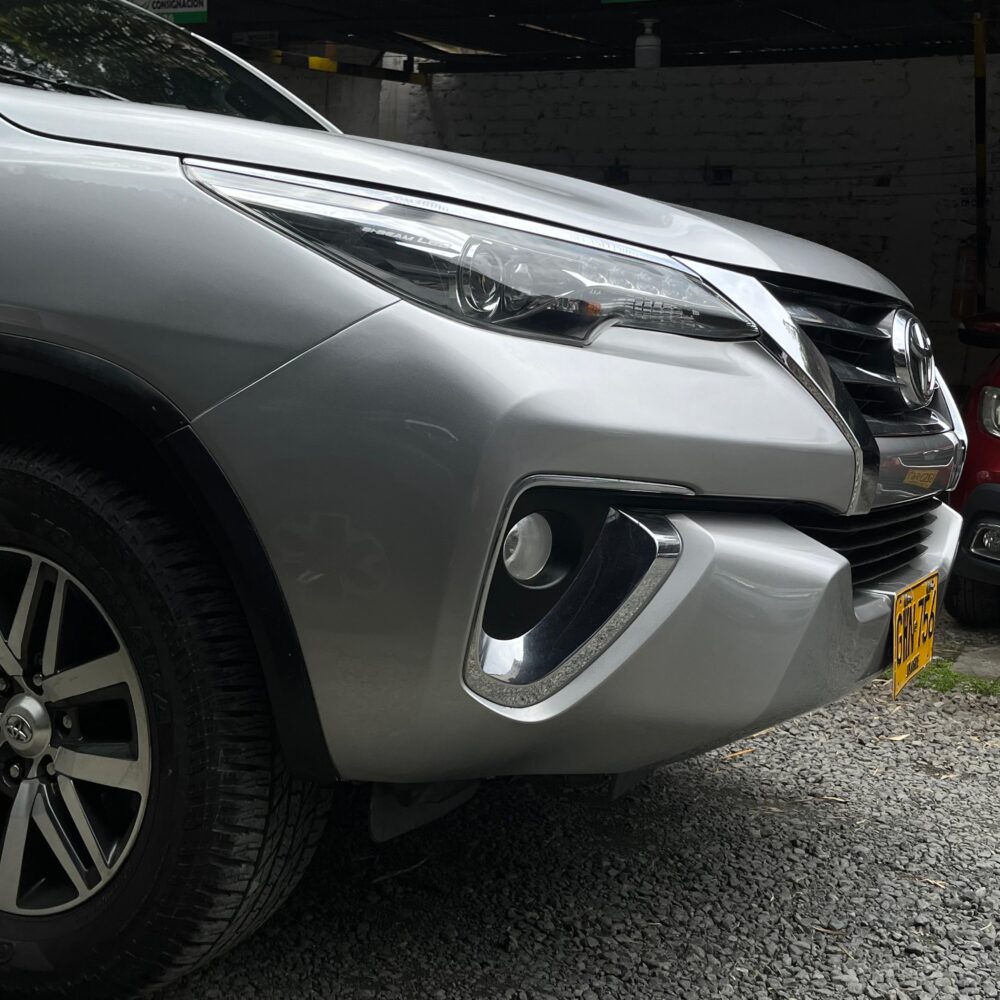 TOYOTA FORTUNER 2.8L SRV TP 2.8CC 4X4 2020: imagen 5