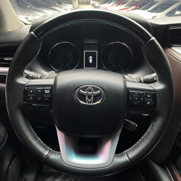 TOYOTA FORTUNER 2.8L SRV TP 2.8CC 4X4 2020: imagen 12