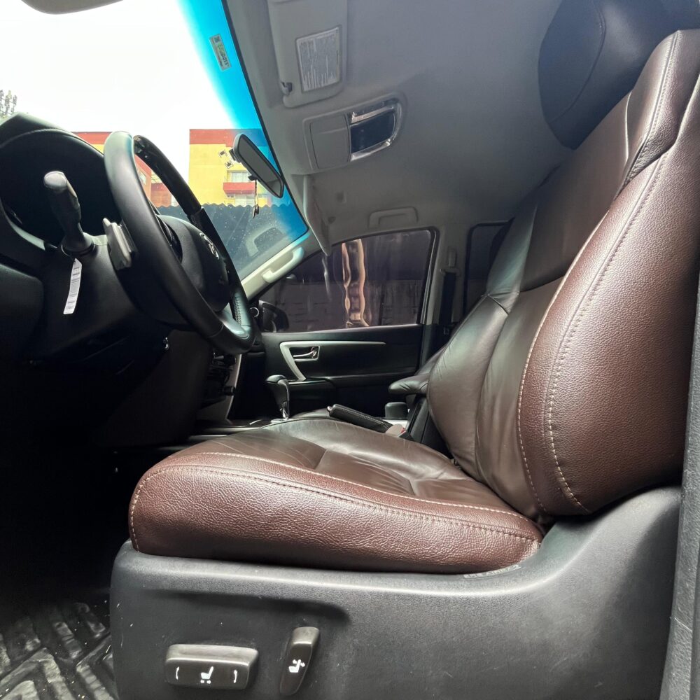TOYOTA FORTUNER 2.8L SRV TP 2.8CC 4X4 2020: imagen 17