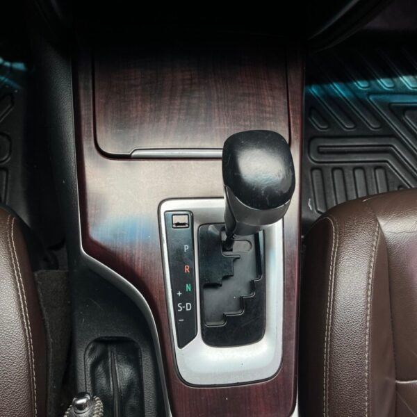 TOYOTA FORTUNER 2.8L SRV TP 2.8CC 4X4 2020: imagen 14