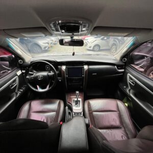 TOYOTA FORTUNER 2.8L SRV TP 2.8CC 4X4 2020: imagen 16