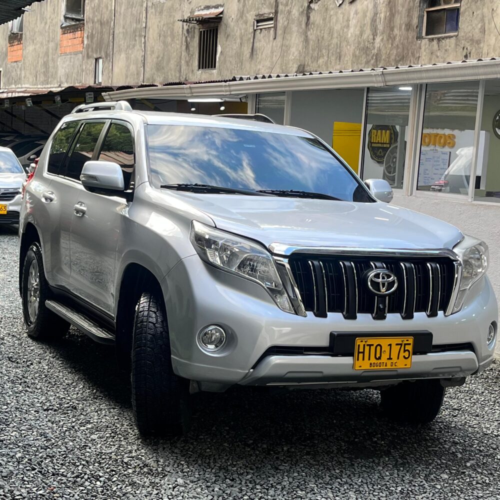 TOYOTA PRADO TX BLINDAJE 2 3.0CC 4X4 2014: imagen 3