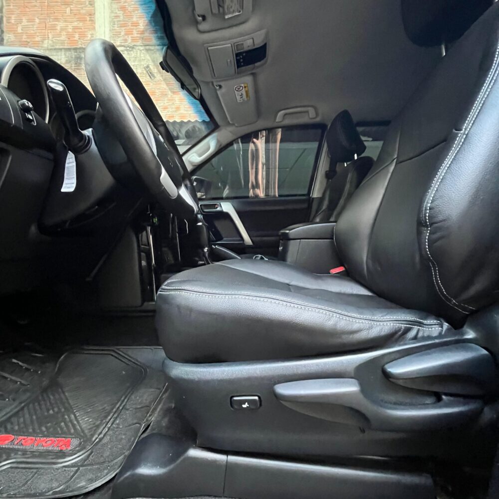 TOYOTA PRADO TX BLINDAJE 2 3.0CC 4X4 2014: imagen 18