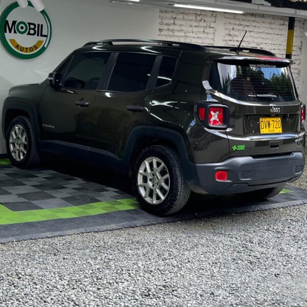 JEEP RENEGADE SPORT MT 1.8CC 2022: imagen 9