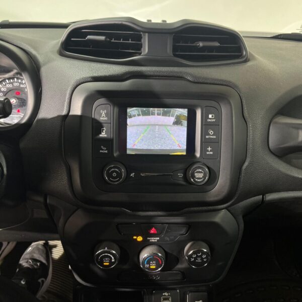 JEEP RENEGADE SPORT MT 1.8CC 2022: imagen 13