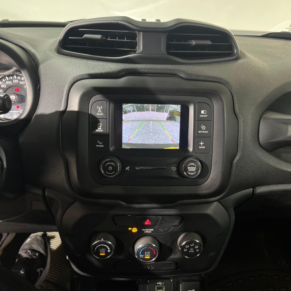 JEEP RENEGADE SPORT MT 1.8CC 2022: imagen 13