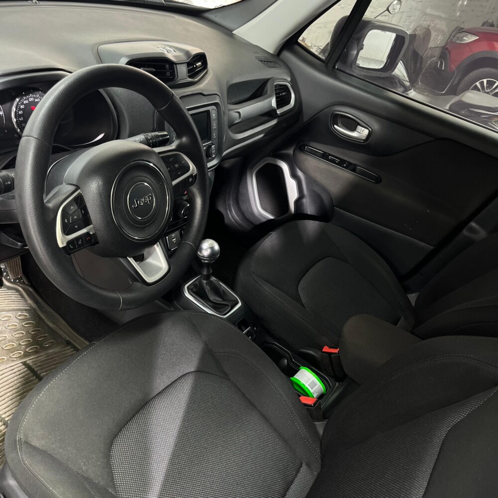 JEEP RENEGADE SPORT MT 1.8CC 2022: imagen 15