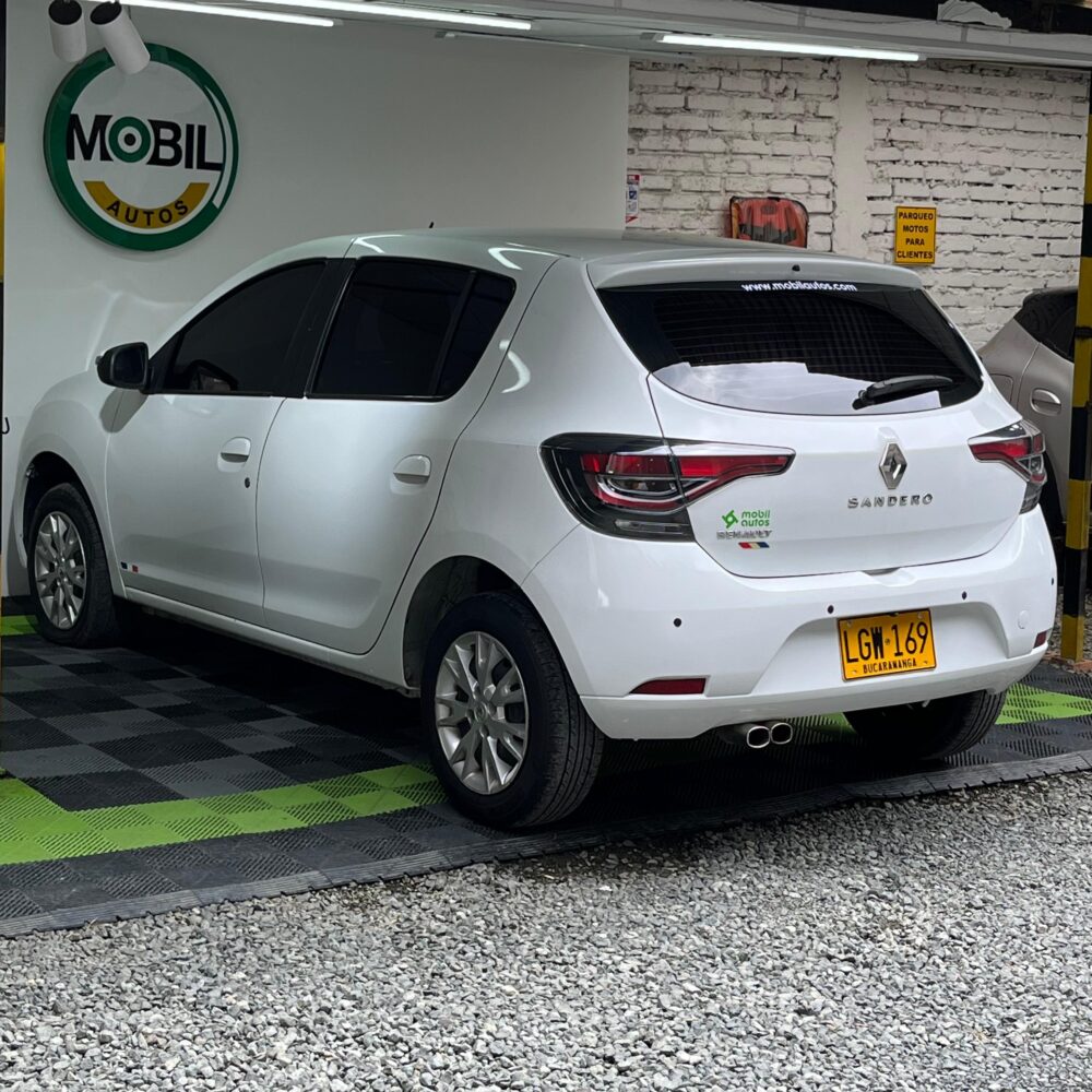 RENAULT SANDERO LIFE + MT 1.6CC 2023: imagen 9