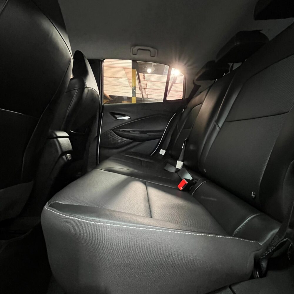 CHEVROLET ONIX PREMIER TP 1.0CC 2023: imagen 18