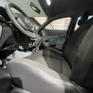 RENAULT CLIO III STYLE CA MT 1.2CC 2017 : imagen 17