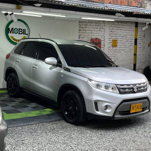 SUZUKI VITARA GL AT 1.6CC 4X2 2017**: imagen 3