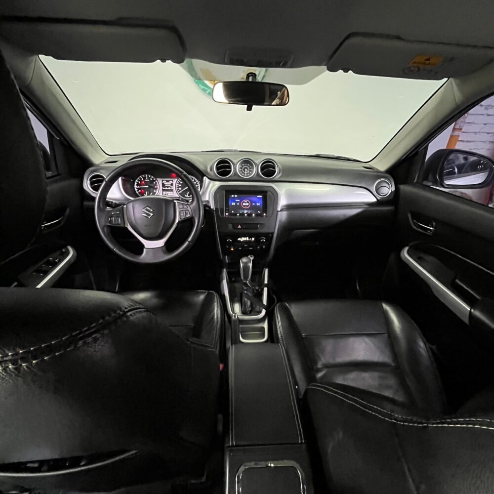 SUZUKI VITARA GL AT 1.6CC 4X2 2017**: imagen 16