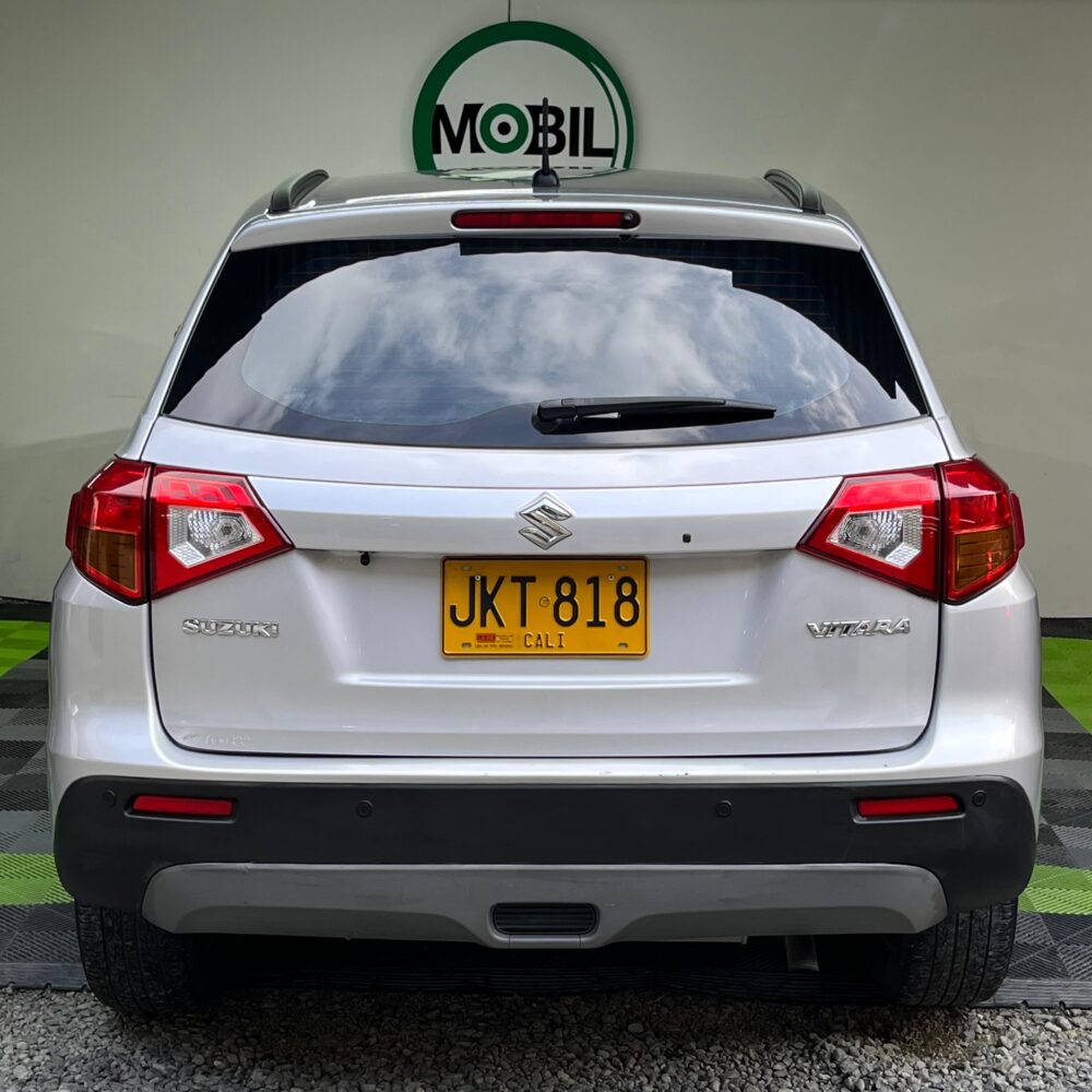 SUZUKI VITARA GL AT 1.6CC 4X2 2017**: imagen 8