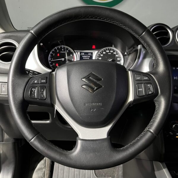 SUZUKI VITARA GL AT 1.6CC 4X2 2017**: imagen 12