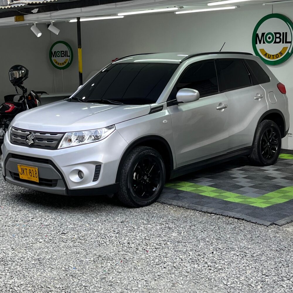 SUZUKI VITARA GL AT 1.6CC 4X2 2017**: imagen 1