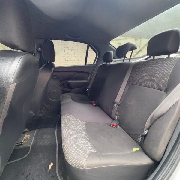 RENAULT LOGAN LIFE MT 1.6CC 2021 : imagen 12