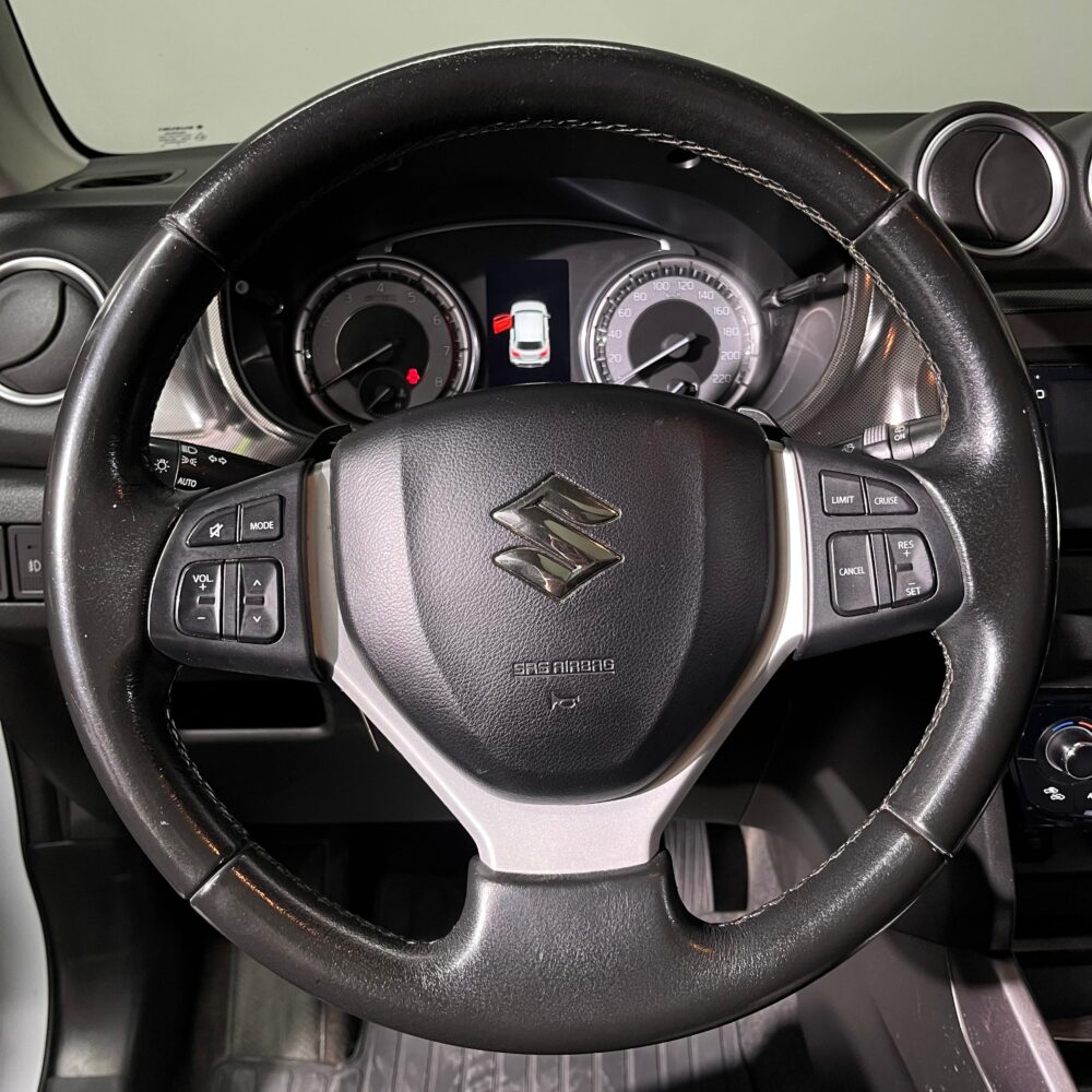 SUZUKI VITARA GLX + ALL GRIP AT 1.4CC 2021**: imagen 12