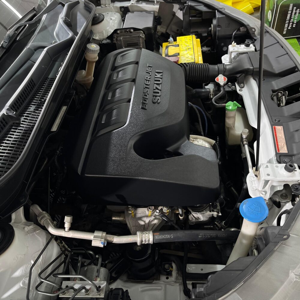 SUZUKI VITARA GLX + ALL GRIP AT 1.4CC 2021**: imagen 19