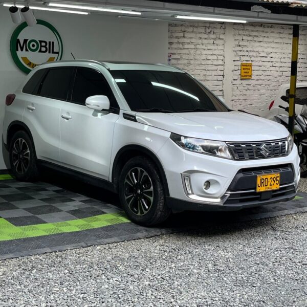 SUZUKI VITARA GLX + ALL GRIP AT 1.4CC 2021**: imagen 3