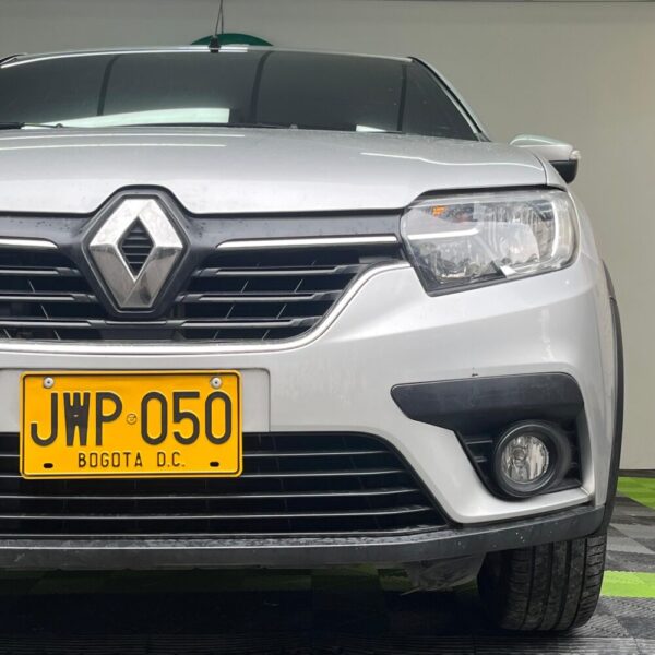 RENAULT LOGAN INTENS TP 1.6CC 2022: imagen 6
