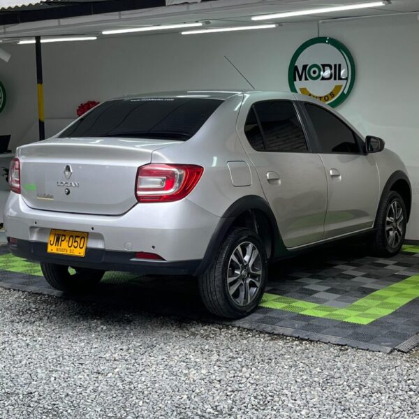 RENAULT LOGAN INTENS TP 1.6CC 2022: imagen 7