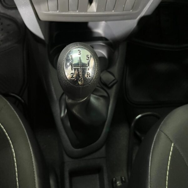 RENAULT LOGAN LIFE + MT 1.6CC 2022: imagen 14