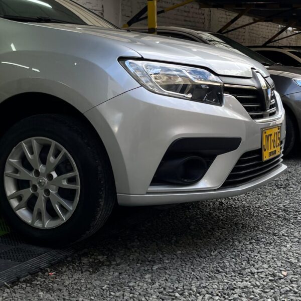RENAULT LOGAN LIFE + MT 1.6CC 2022: imagen 5