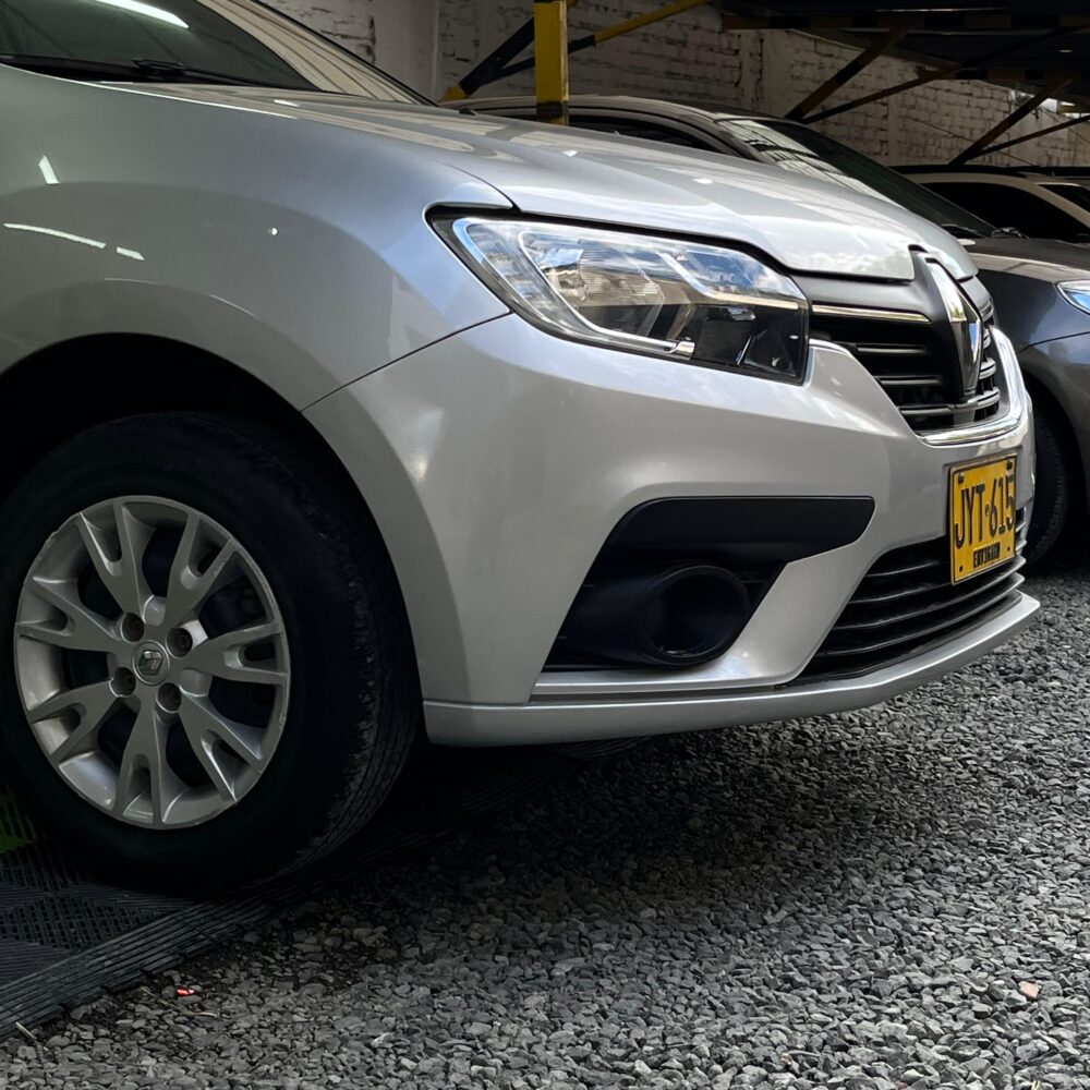 RENAULT LOGAN LIFE + MT 1.6CC 2022: imagen 5