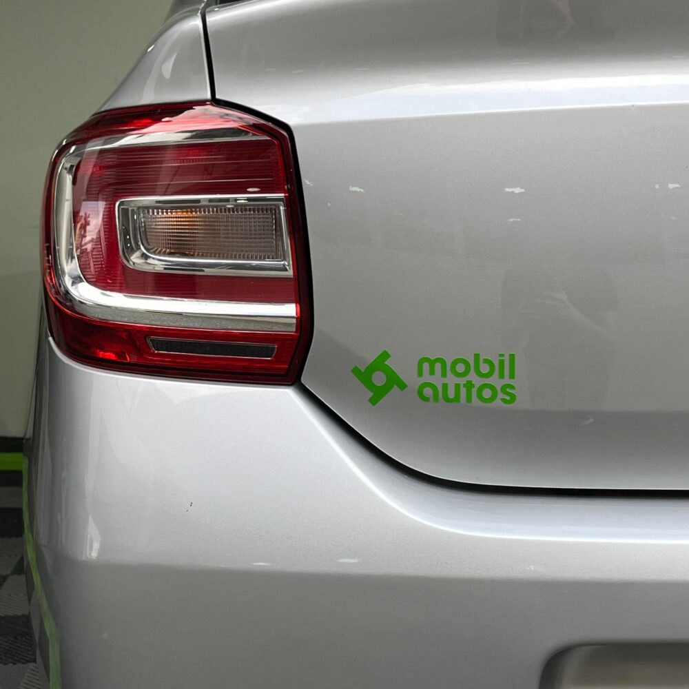 RENAULT LOGAN LIFE + MT 1.6CC 2022: imagen 10