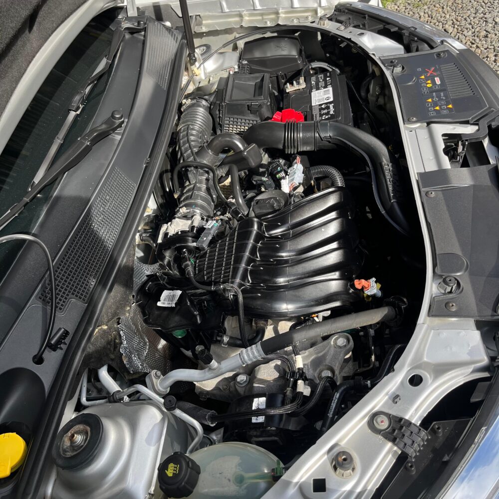 RENAULT LOGAN LIFE + MT 1.6CC 2022: imagen 20