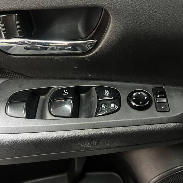 NISSAN KICKS ADVANCE MT 1.6CC 2023: imagen 11