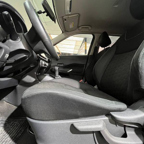 NISSAN KICKS ADVANCE MT 1.6CC 2023: imagen 17