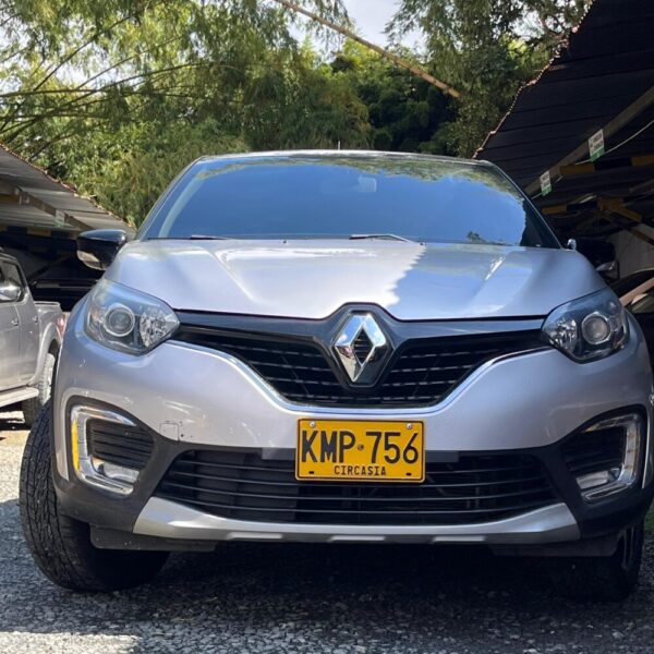 RENAULT CAPTUR INTENS TP 2.0CC 2019**: imagen 2