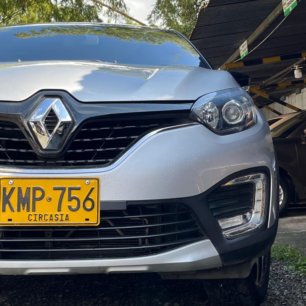 RENAULT CAPTUR INTENS TP 2.0CC 2019**: imagen 5