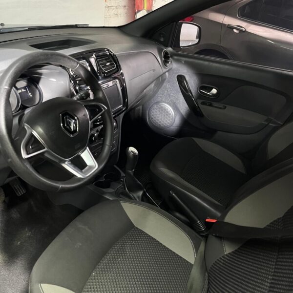 RENAULT SANDERO LIFE + MT 1.6CC 2023: imagen 15