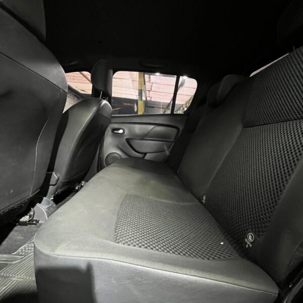 RENAULT SANDERO LIFE + MT 1.6CC 2023: imagen 18