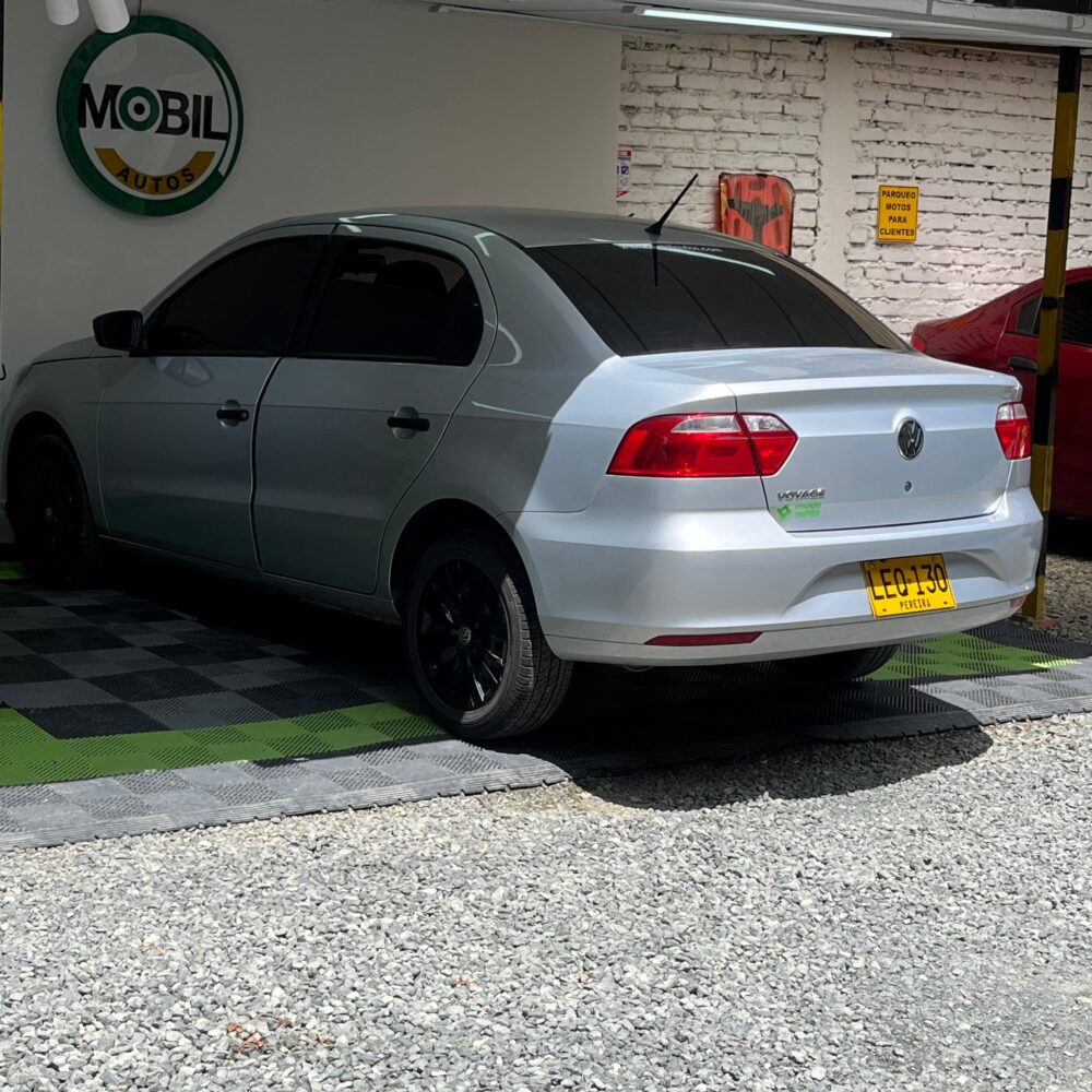 VOLKSWAGEN VOYAGE TRENDLINE MT 1.6CC 2022 : imagen 9